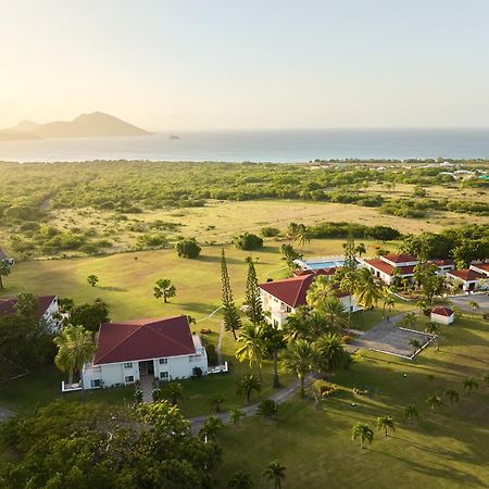 Mount Nevis Hotel Exteriör bild