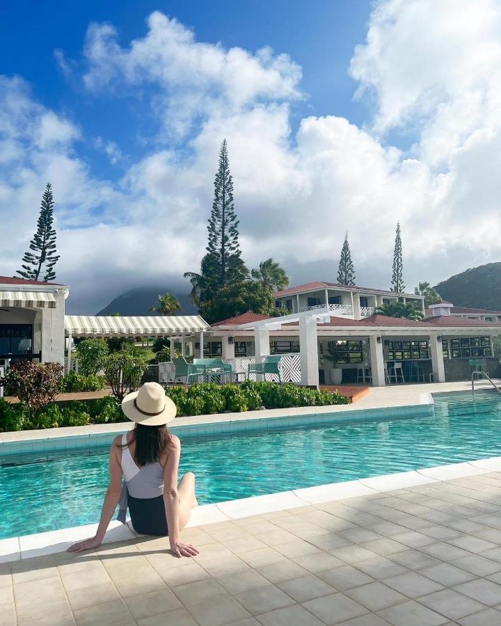 Mount Nevis Hotel Exteriör bild
