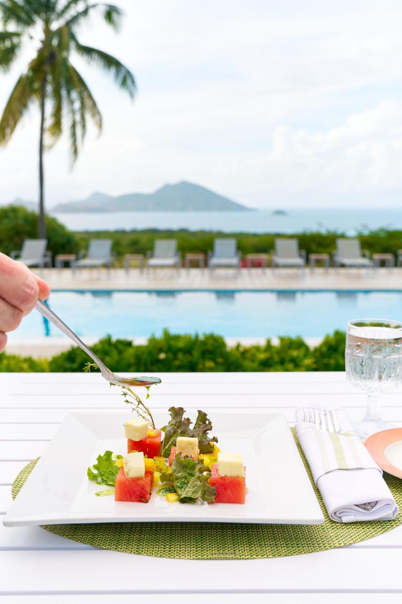 Mount Nevis Hotel Exteriör bild