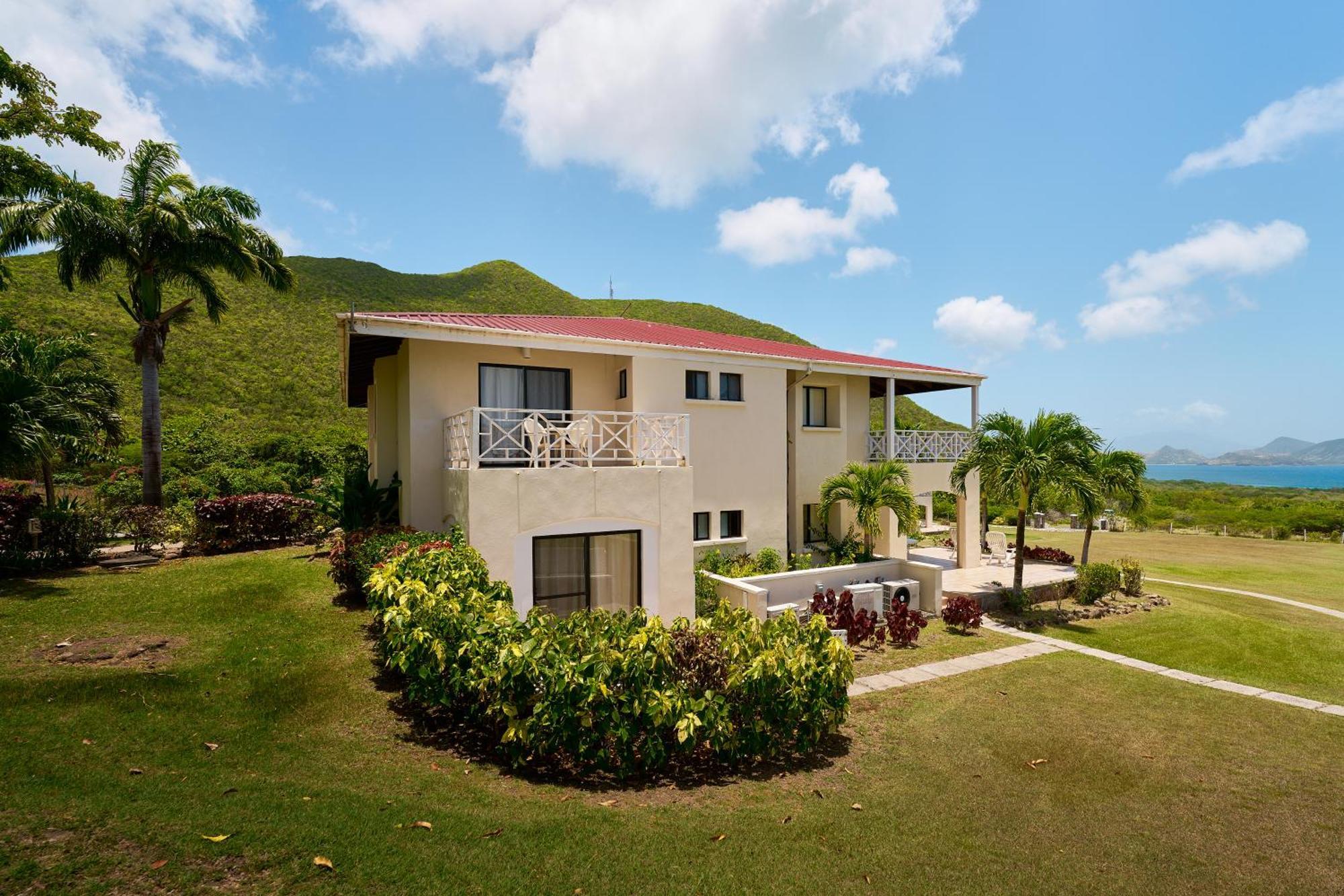 Mount Nevis Hotel Exteriör bild
