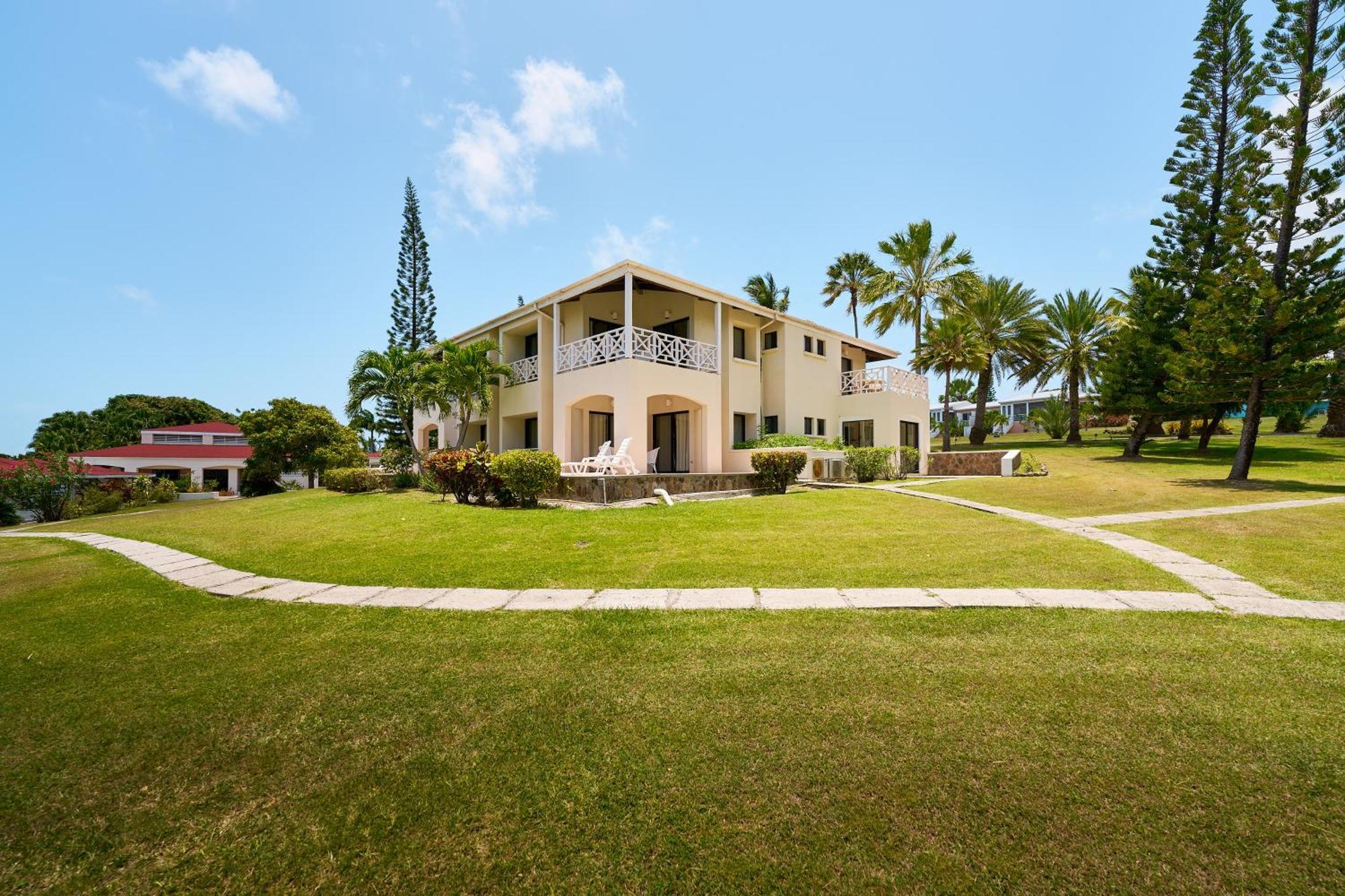 Mount Nevis Hotel Exteriör bild