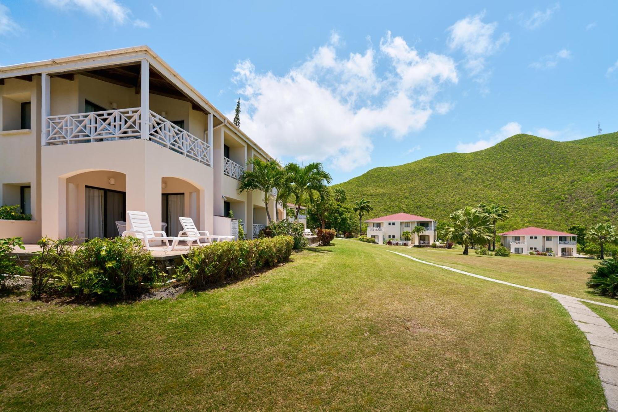 Mount Nevis Hotel Exteriör bild