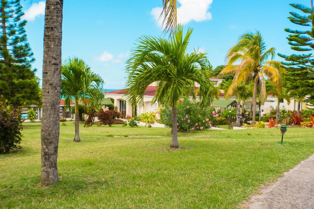Mount Nevis Hotel Exteriör bild